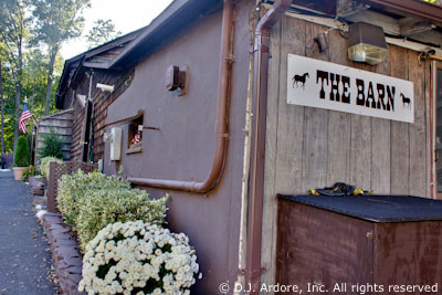 Photos The Barn Original Wyckoff Nj Restaurants Restaurant