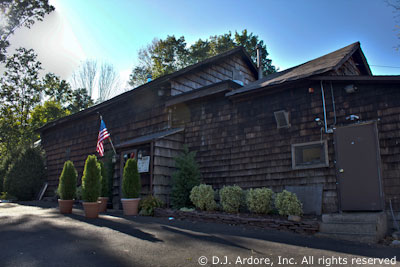 Photos The Barn Original Wyckoff Nj Restaurants Restaurant